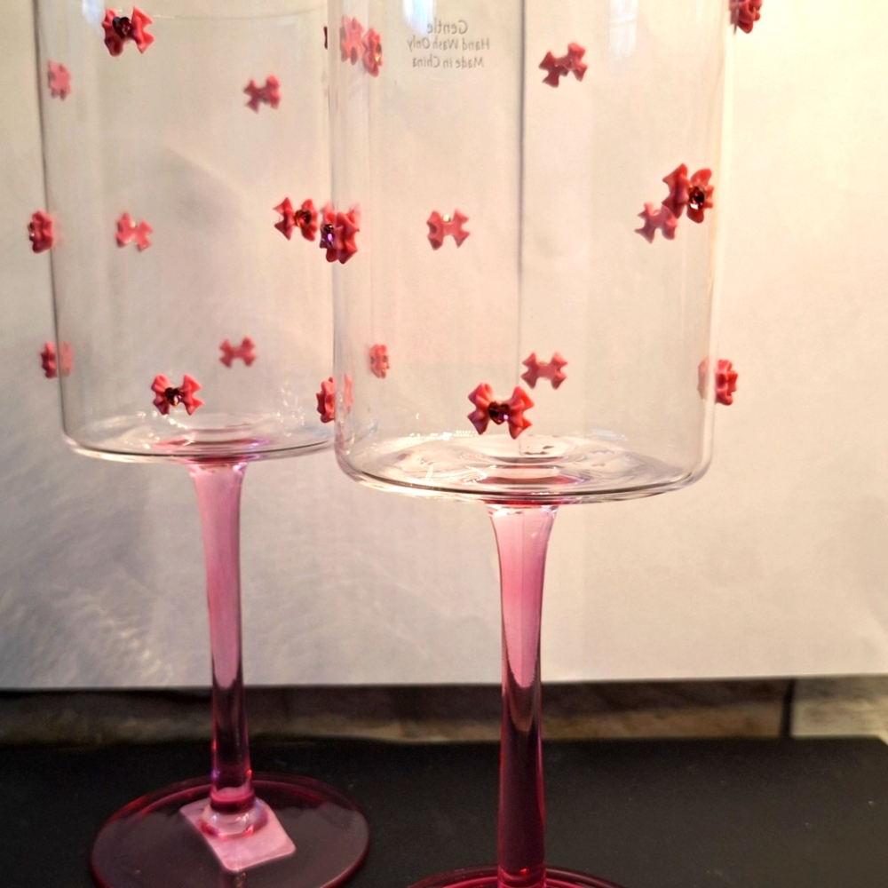 VIRAL PINK BOW WINE GLASSES